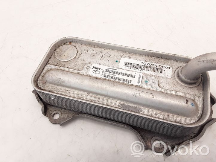 Toyota RAV 4 (XA40) Supporto di montaggio del filtro dell’olio 157100R011