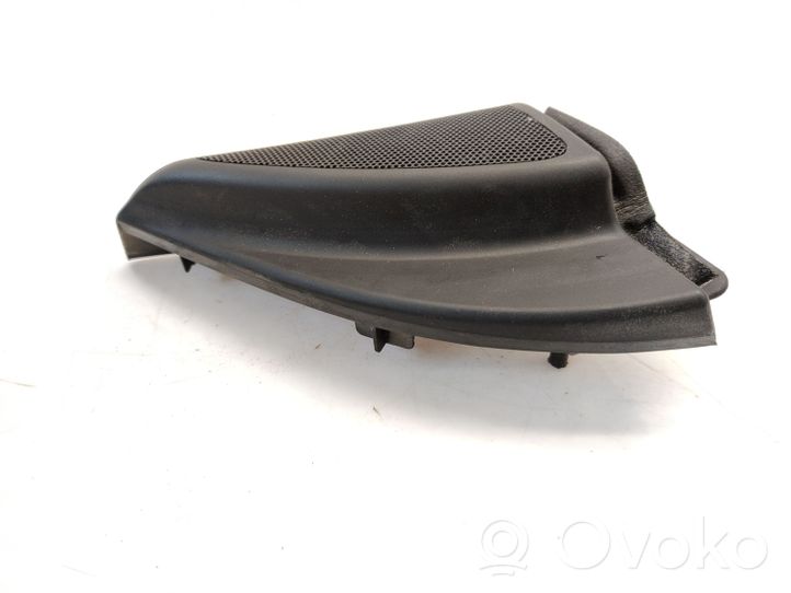 Toyota Avensis T250 Altavoz de alta frecuencia en la puerta delantera 6749105060D