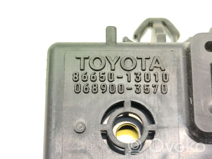 Toyota Avensis T250 Relè luci diurne 8665013010