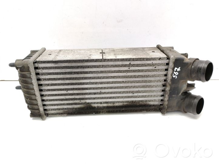 Citroen Berlingo Chłodnica powietrza doładowującego / Intercooler 