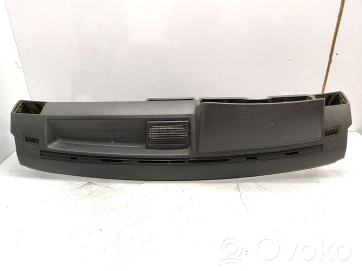 Volkswagen Polo II 86C 2F Dashboard 867857053A