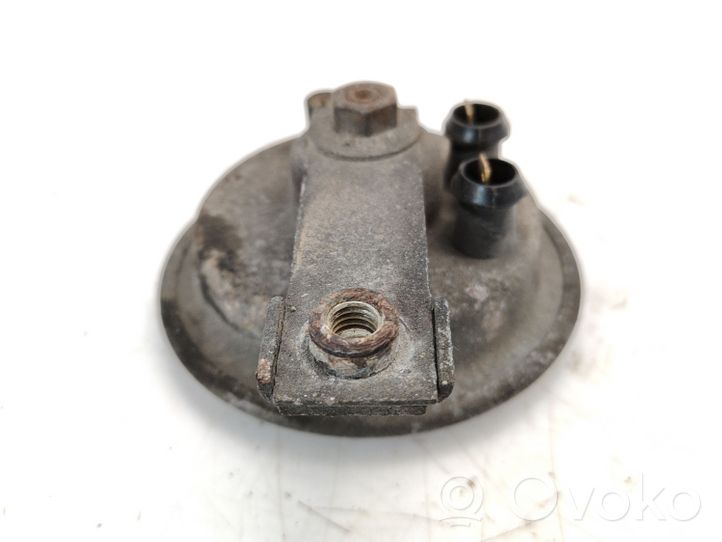 Volkswagen Polo II 86C 2F Horn signal 171951113B