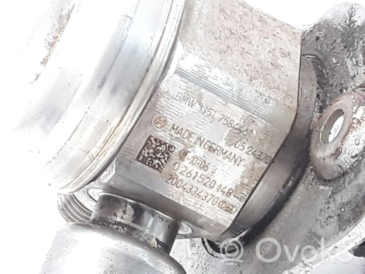 BMW 5 F10 F11 Pompe d'injection de carburant à haute pression 13517584461