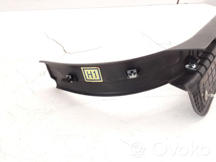 Hyundai Grandeur Front sill trim cover 858813L00