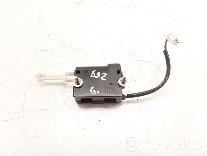 Chevrolet Captiva Motorino di blocco/chiusura del portellone del bagagliaio 96491181