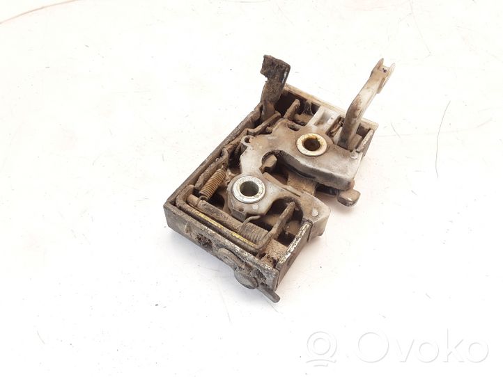 Audi 80 90 B2 Etuoven lukko 173839016D