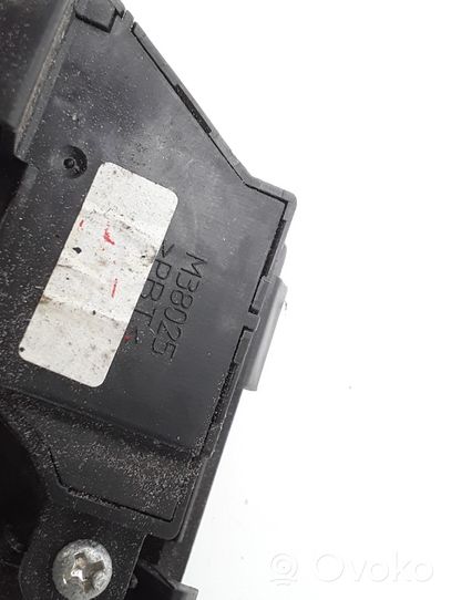 Honda Accord Interruptor de memoria del asiento M38025