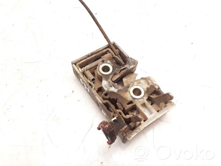 Audi 80 90 B2 Serrure de porte avant 813837015B