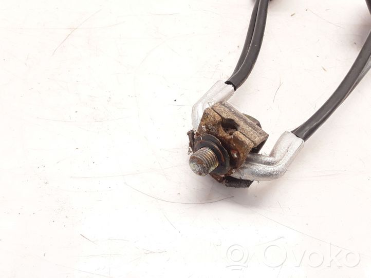 Audi 80 90 B2 Boucle de ceinture de sécurité arrière centrale 443857739A