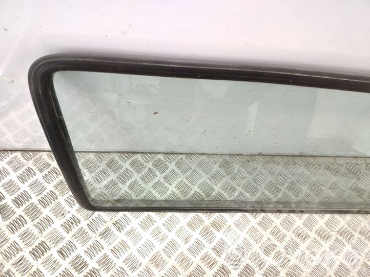 Volkswagen Golf II Rear side window/glass 43R00048