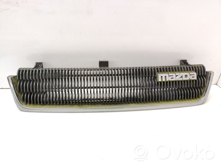 Mazda 929 Oberes Gitter vorne HF7550710