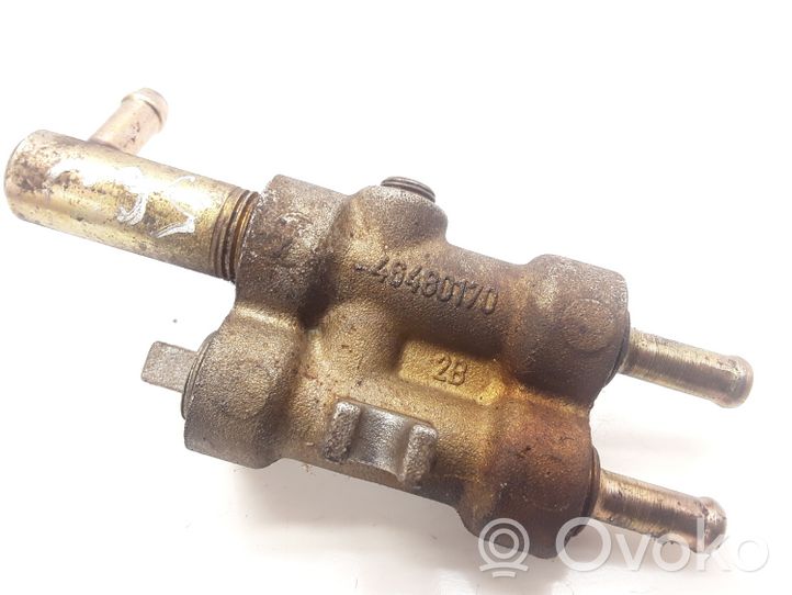 Alfa Romeo 166 Tuyau d'alimentation conduite de carburant 46480170