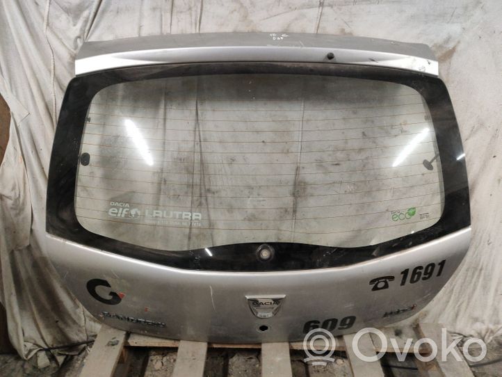 Dacia Sandero Tailgate/trunk/boot lid AS2