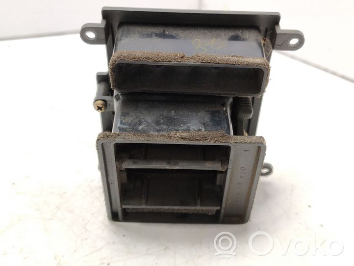 Mazda 929 Copertura griglia di ventilazione laterale cruscotto HE2164730