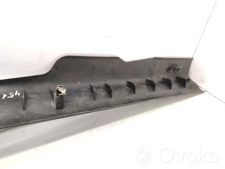 Peugeot 406 Copertura del rivestimento del sottoporta anteriore ZU06480010