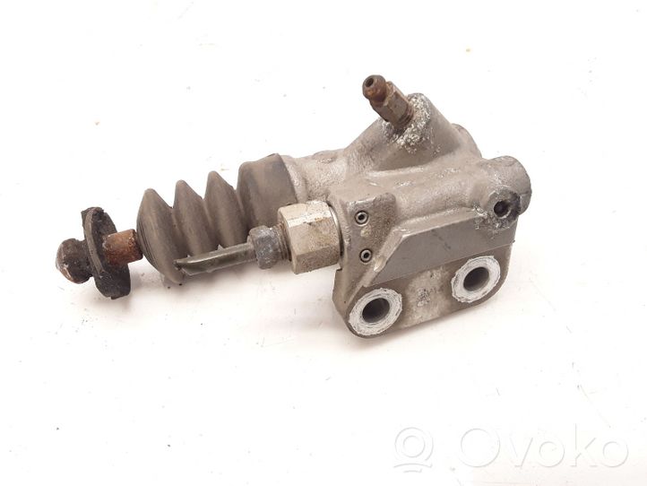 Honda Accord Clutch slave cylinder 