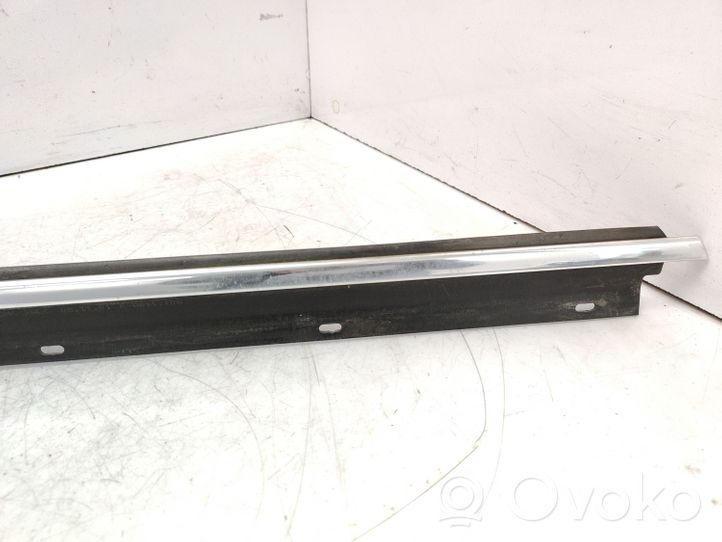 Audi A6 S6 C5 4B Moulure de porte avant 4B0853284J