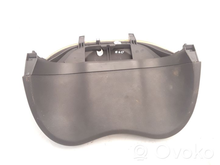 Renault Megane II Garniture de tableau de bord 8200409870