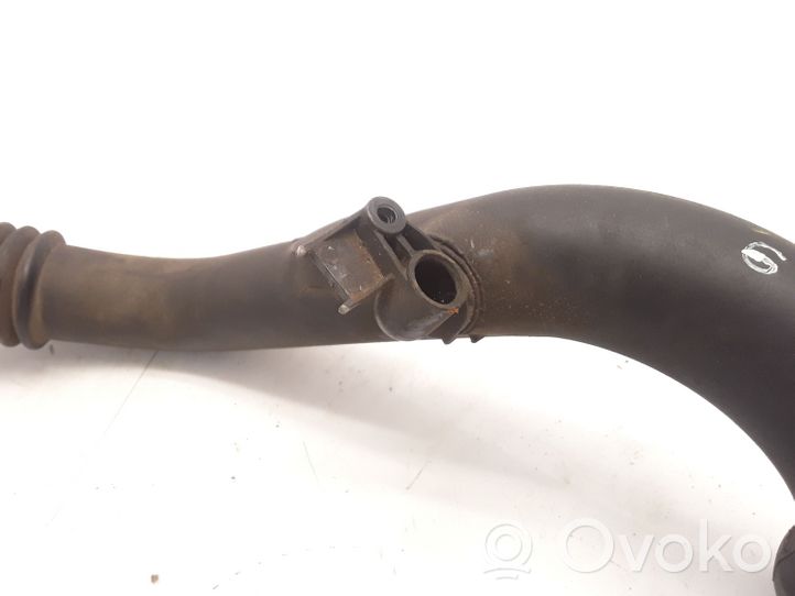 Renault Megane II Air intake duct part 8200527670