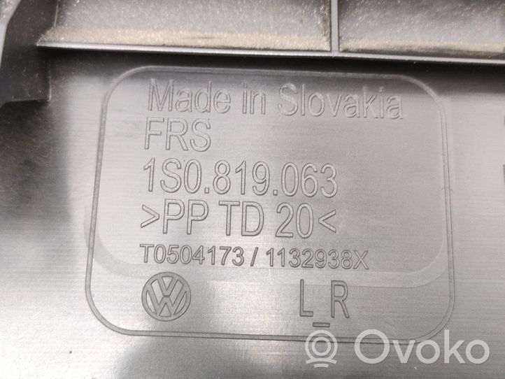 Volkswagen Up Conduit d'air (cabine) 1S0819063