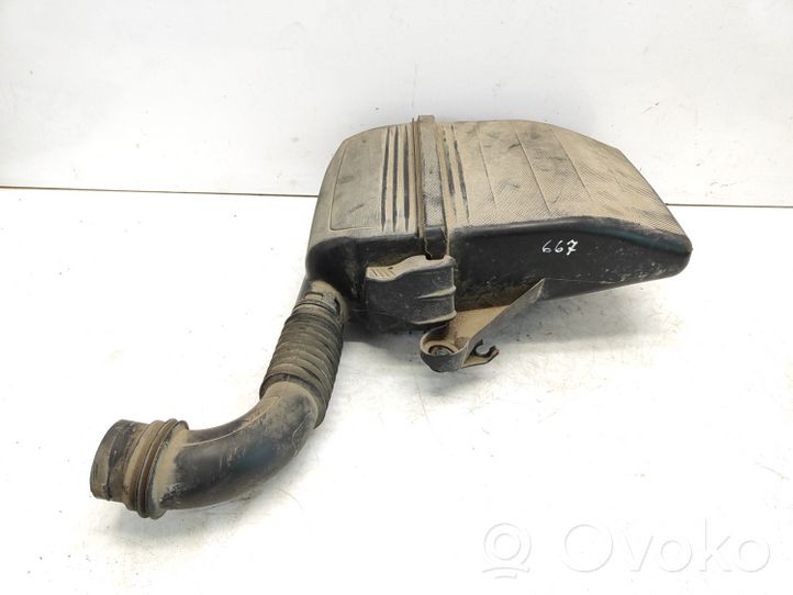 Fiat Panda II Boîtier de filtre à air 51774986