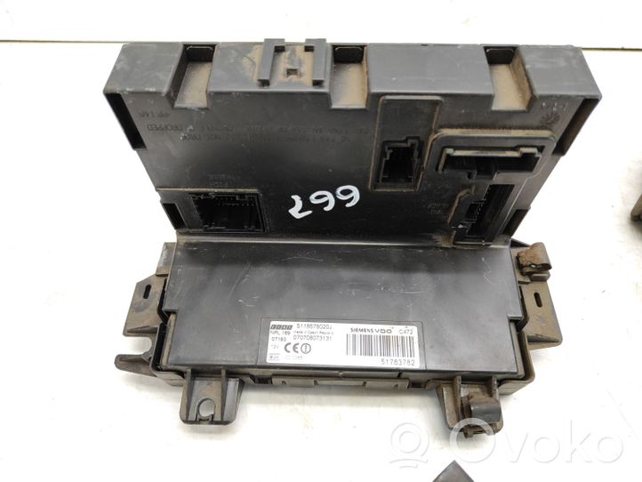 Fiat Panda II Komputer / Sterownik ECU i komplet kluczy 51793113