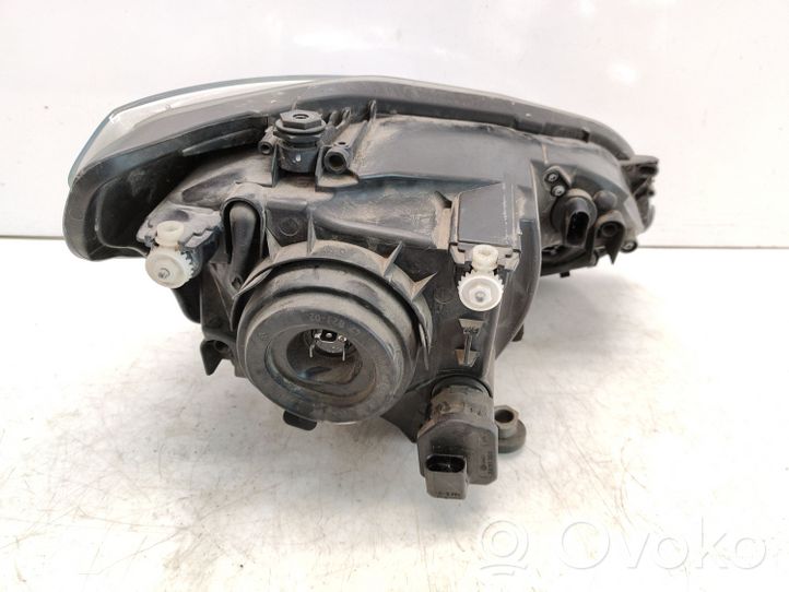 Volkswagen Up Lampa przednia 1S1941015N