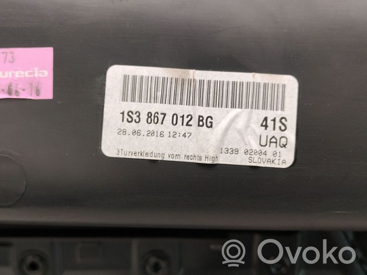 Volkswagen Up Apmušimas priekinių durų (obšifke) 1S3867012BG