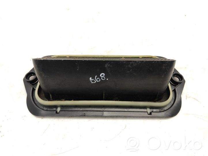 Opel Astra J Couvercle cache filtre habitacle 13343749