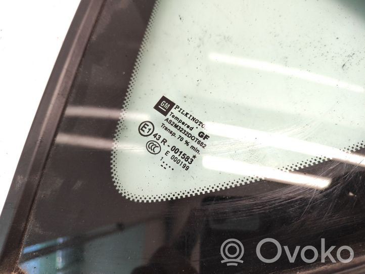 Opel Astra J Finestrino/vetro retro 43R001583