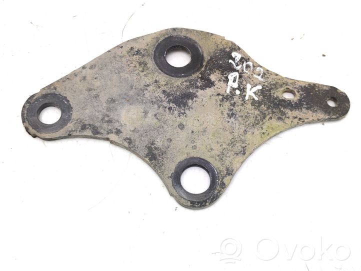 Peugeot 407 Engine mounting bracket 486777B