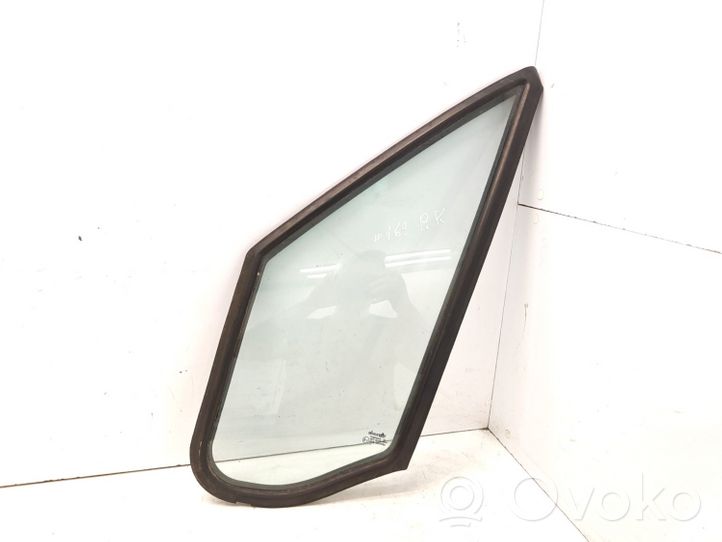 Citroen Jumper Fenêtre latérale avant / vitre triangulaire (4 portes) 43R000980