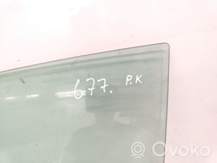 Toyota RAV 4 (XA30) Pagrindinis priekinių durų stiklas (keturdurio) DOT376