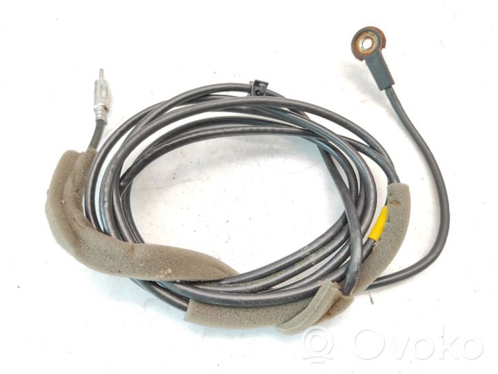 Nissan Almera Tino Radion antenni 