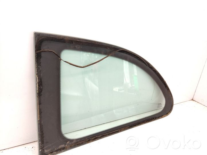 Nissan Micra Rear side window/glass 43R001583