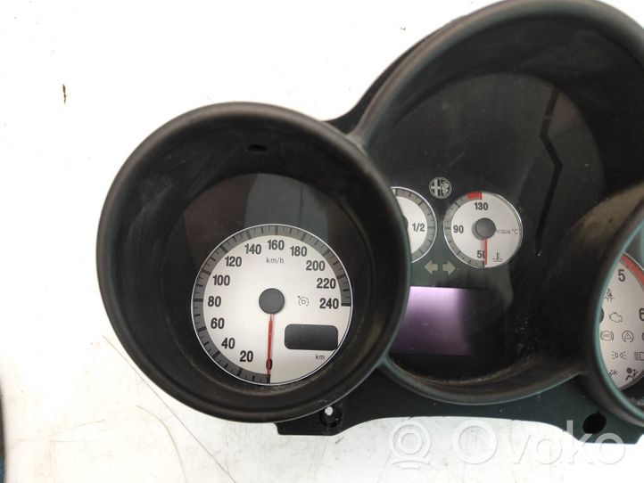 Alfa Romeo GT Speedometer (instrument cluster) 156050197