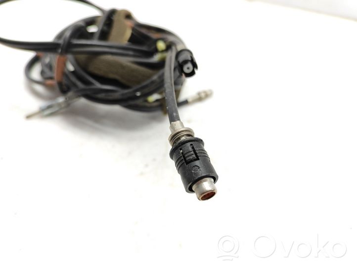 Nissan Primera Radion antenni 