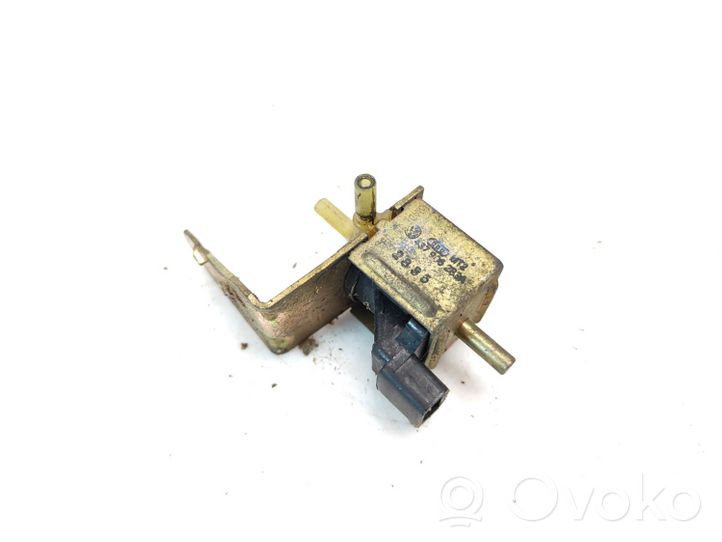 Audi 100 S4 C4 Solenoidinis vožtuvas 437906283A