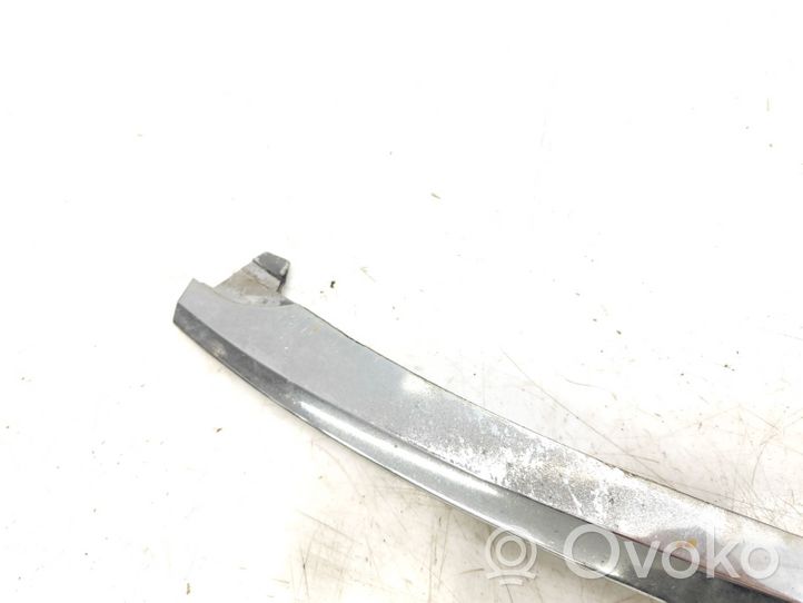 Peugeot 607 Moulure de pare-chocs avant 9653246777