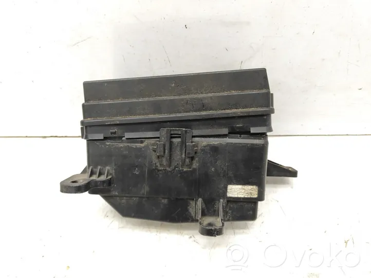 Chevrolet Aveo Fuse box set 96867129