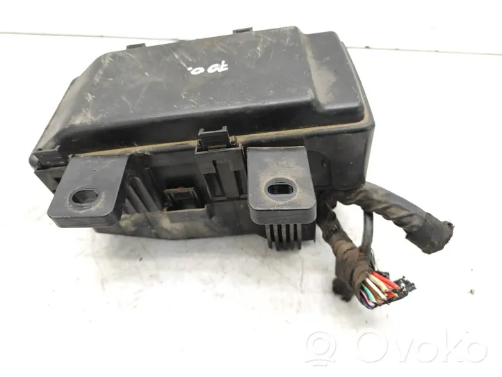 Hyundai Sonata Juego de caja de fusibles 919503K540