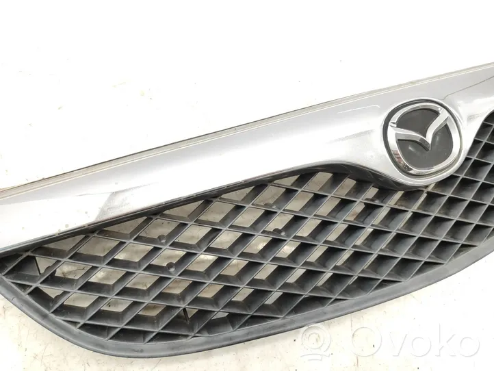 Mazda 626 Grille calandre supérieure de pare-chocs avant GE4T50712