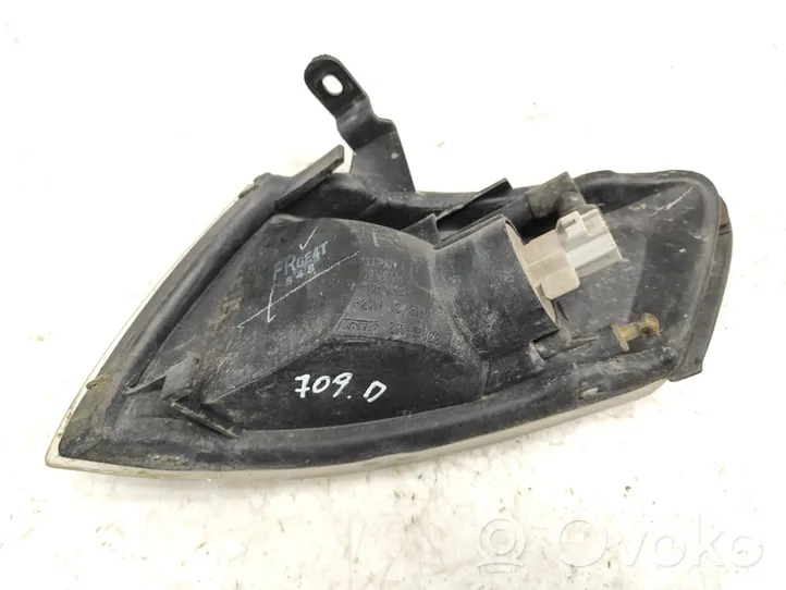 Mazda 626 Indicatore di direzione anteriore 21061822