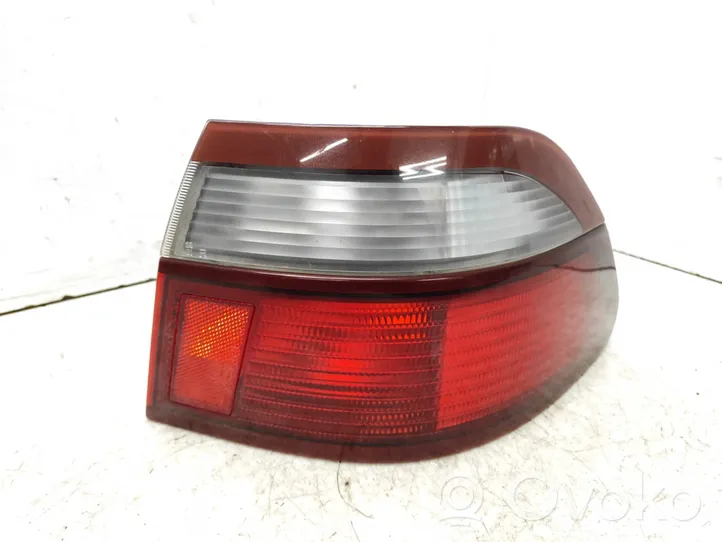 Mazda 626 Luci posteriori 22061827