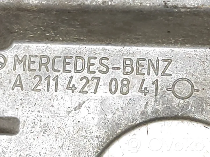 Mercedes-Benz CLS C219 Käsijarru seisontajarrun vipukokoonpano A2114270841