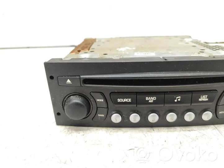 Fiat Scudo Radio/CD/DVD/GPS-pääyksikkö 96643697XT