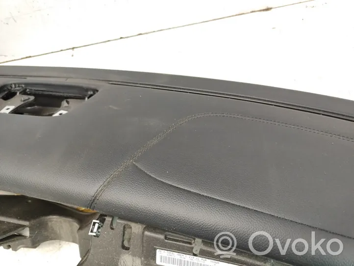 Mercedes-Benz CLS C219 Panel de instrumentos 2198600502