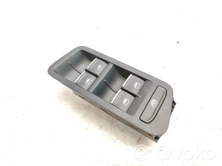 Volkswagen Golf VII Electric window control switch 5G0959857C