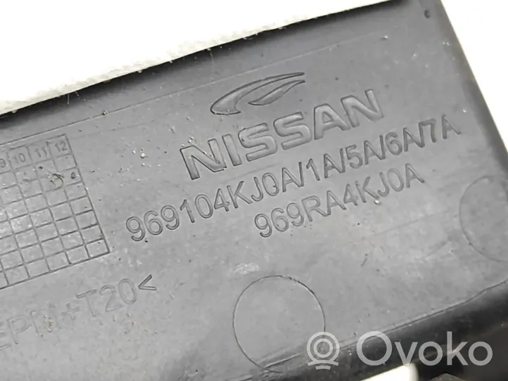 Nissan Navara D23 Käsinoja D113334KJ4A