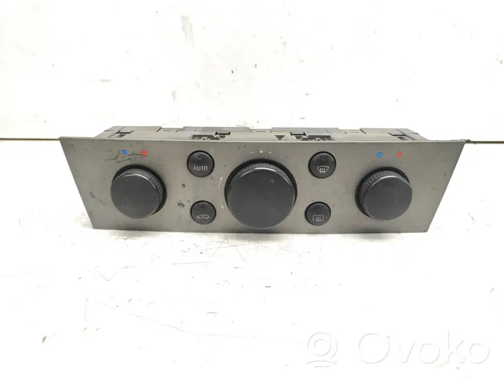 Opel Vectra C Climate control unit 13138196